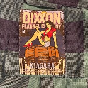 DIXXON Niagara Flannel in Green and Black